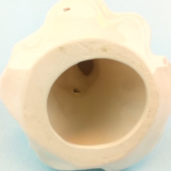 Mary and Baby Jesus Figurine - Picture 9 of 12